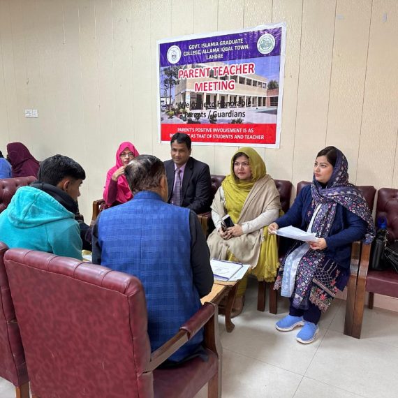 Parent–Teacher Meeting at GIGC