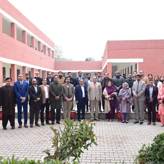 Visit of Worthy Special Secretary HED Mr. Tajammal Abbas Rana of GIGC, AIT, Lahore.